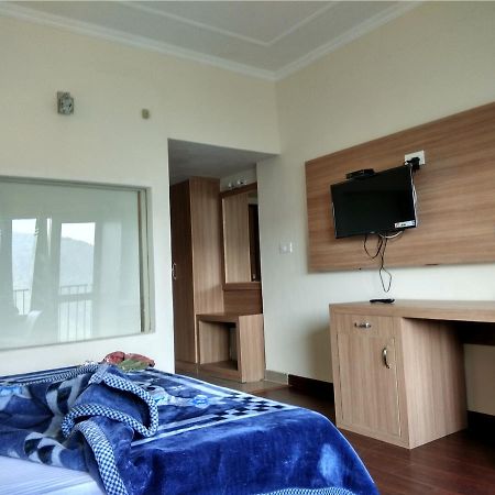 Hotel Emerald Valley Чайл Екстериор снимка